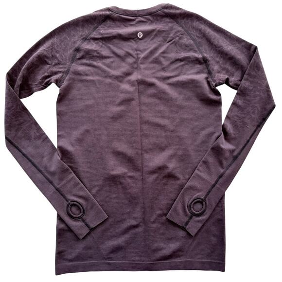 Lululemon Swiftly Tech Long Sleeve Crew 10 Original Fit Black Cherry Red Floral - Picture 5 of 5